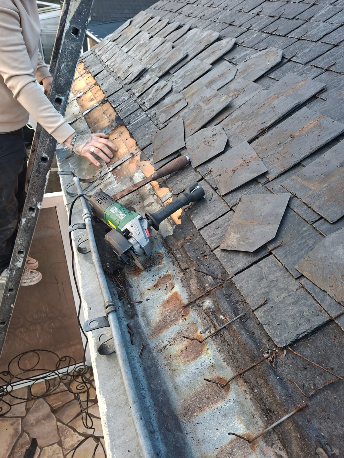 Rénovation d'une couverture en ardoise